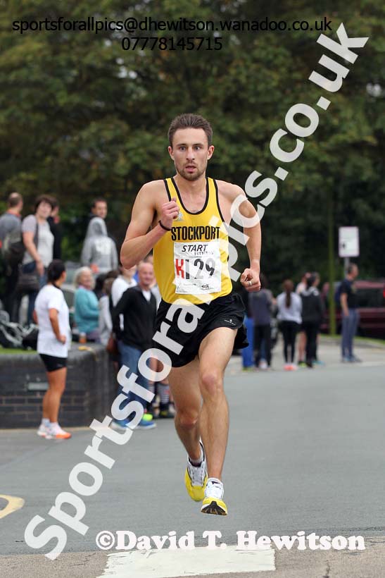 Senior mens Northern 6 Stage Road Relay, Warrington. Photo: David T. Hewitson/Sports for All Pics
